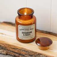 Paddywax - APOTHECARY CAM MUM GERANIUM & BASIL 226 gr. - APOTHECARY GLASS JAR CANDLE GERANIUM & BASIL